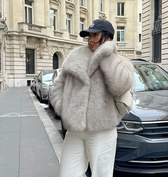 Manteau Élise en fausse fourrure