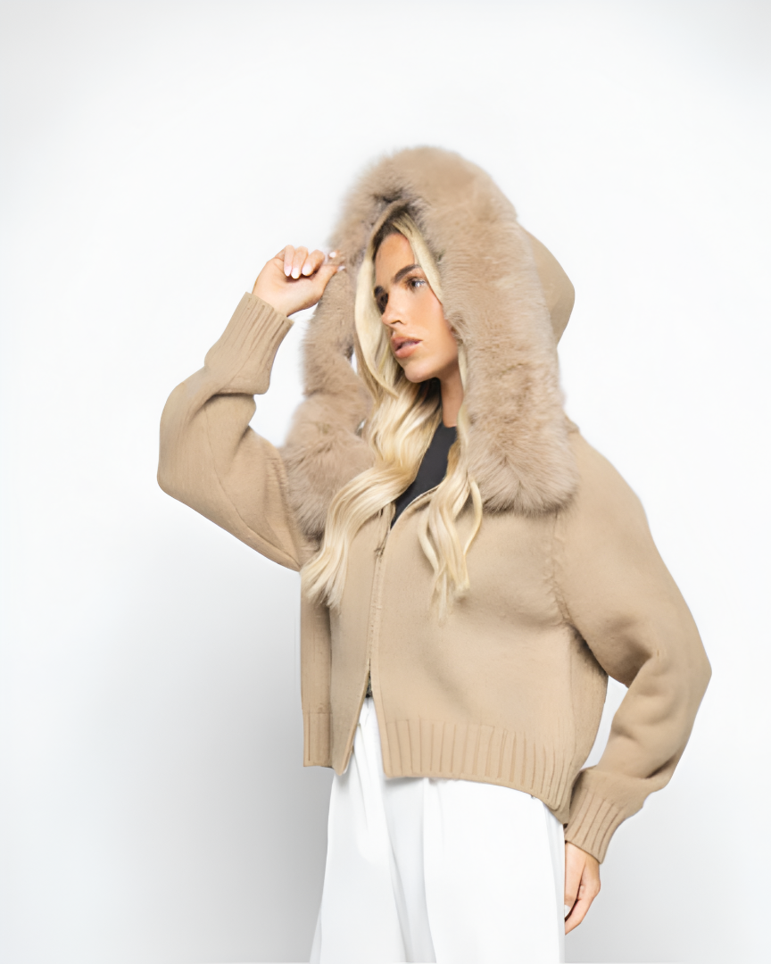 Gilet en tricot Sylvie avec capuche