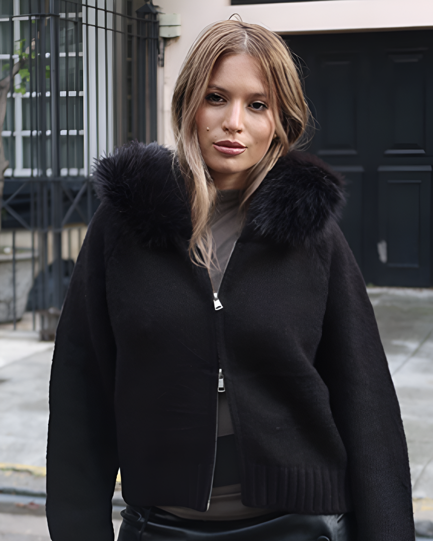 Gilet en tricot Sylvie avec capuche