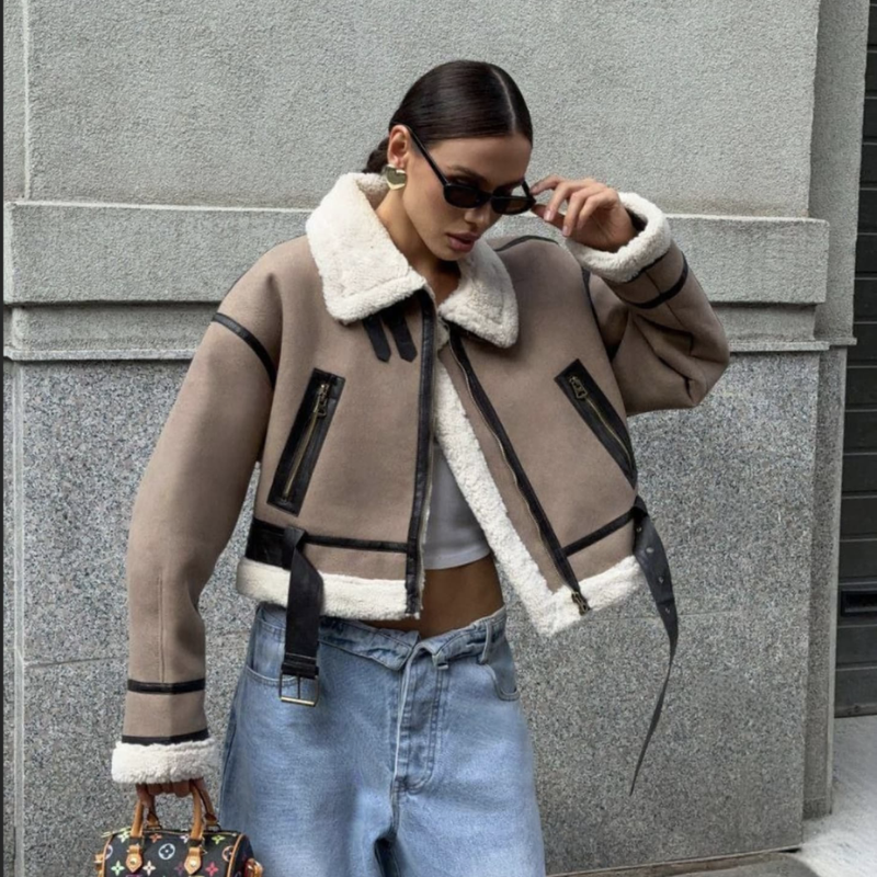Taupe / L