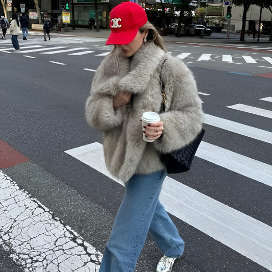 Manteau Élise en fausse fourrure